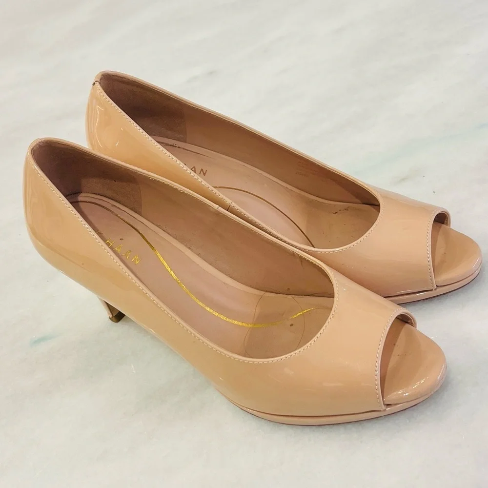 Cole Haan 2 Pairs 360 Drado Nude Black Patent Leather Peep-Toe Heels Size 7.5